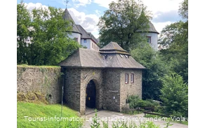 Burg Bilstein außen©Tourist-Information Lennestadt & Kirchhundem, Viola Japes.jpg